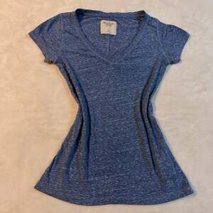 Abercrombie & Fitch Heathered Tee, Deep V-Neck, Women's Size XS